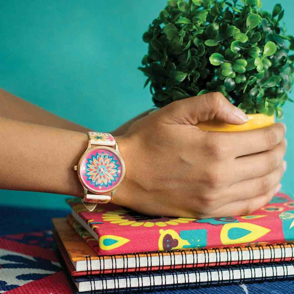 TEAL BY CHUMBAK Round Dial Analog Hand Watch for Women, Gifts for Women/Girls/Ladies, Stylish Fashion Watch for Casual/Work