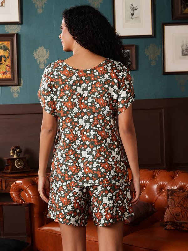 Clovia Women's Rayon Printed Top & Shorts Set (LS0768P17_Green_M)