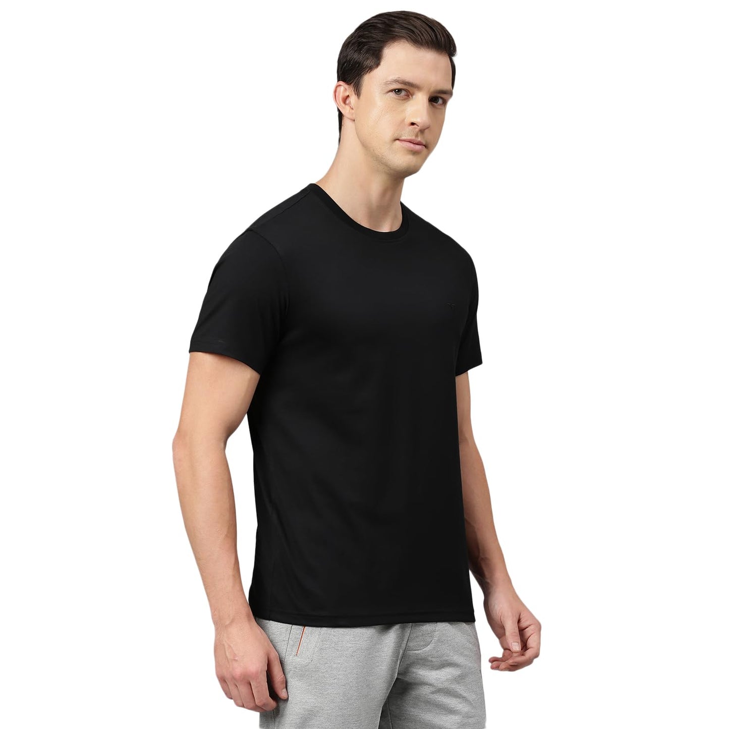 Van Heusen Men's Solid Regular Fit T-Shirt (IHTS1LBKE60052_Black