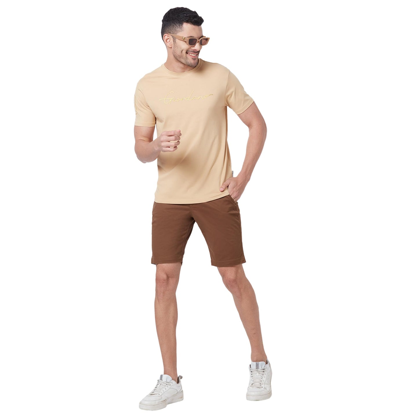Giordano Men's Mid Rise Slim Fit Solid Knee Length Cotton 4 Pockets Brown Chino Shorts