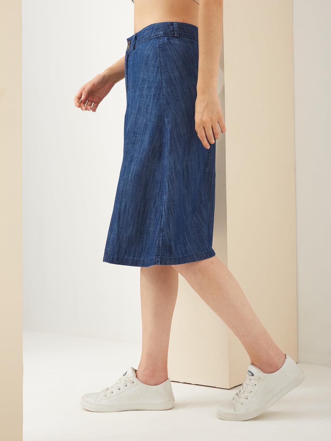 Latin Quarters Women Blue Denim Knee Length A-line Solid Casual Skirt_S