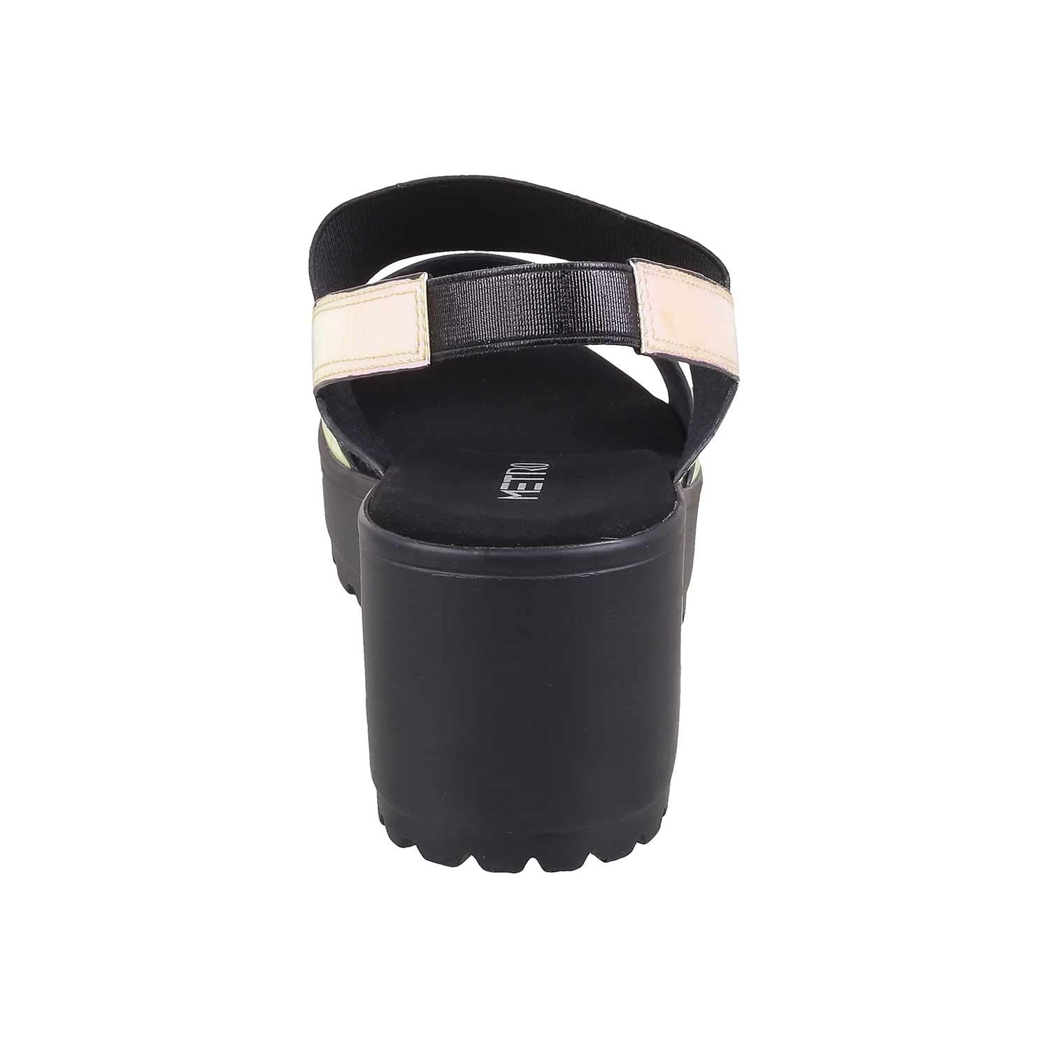 Metro Women Orange Sandals - SaumyasStore