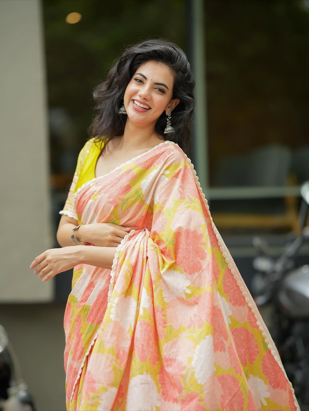 MARGI DESIGNERS Womens New Latest Bollywood Style Linen Cotton Floral Printed Fancy Lace Border Peach Saree with Blouse | Saree For Womens