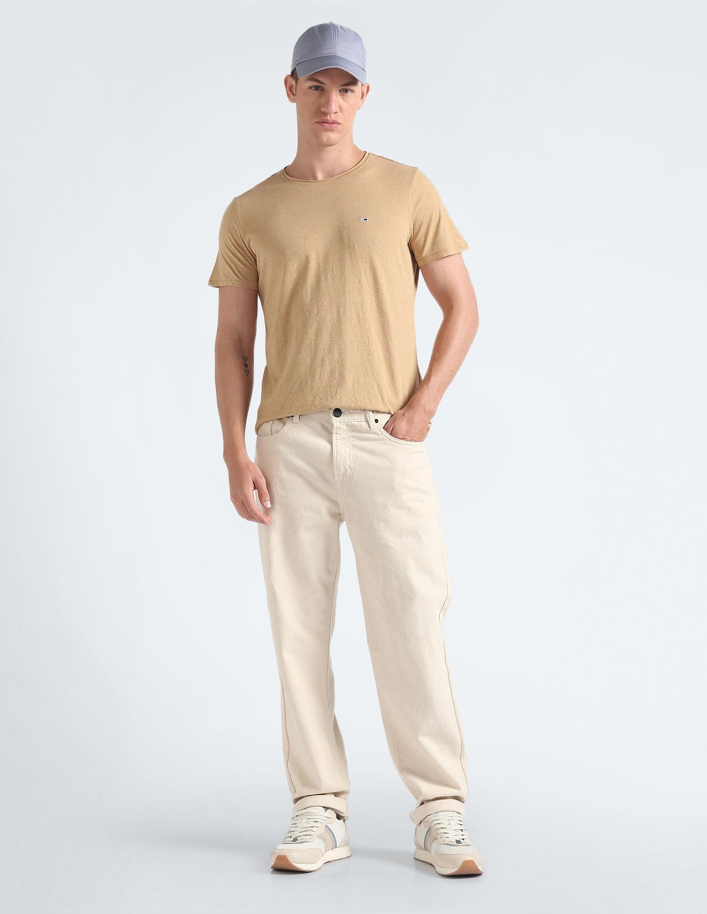 Tommy Hilfiger Mens Beige Color T-Shirt (S)
