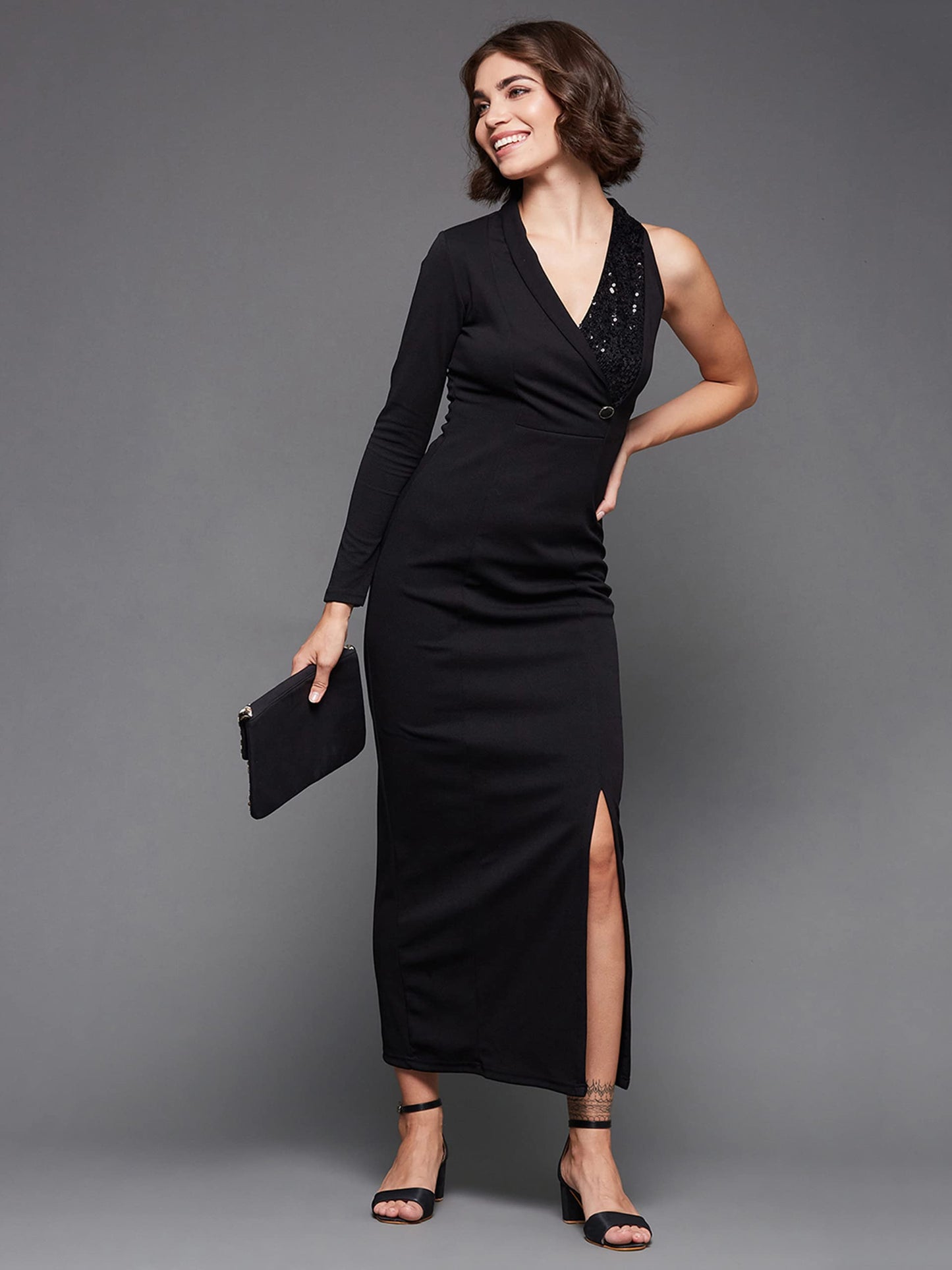 Miss Chase Women's Black Solid Asymmetric Sequined Maxi Dress (MCAW22D98-15-62-04, Black, M)