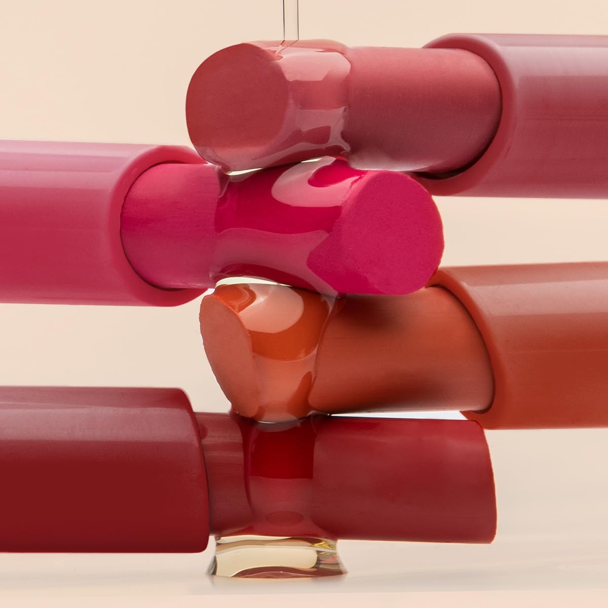 Mamaearth Moisture Matte Longstay Mini Lipstick with Avocado Oil & Vitamin E for 12 Hour Long Stay-04 Cinnamon Nude - 0.7 g