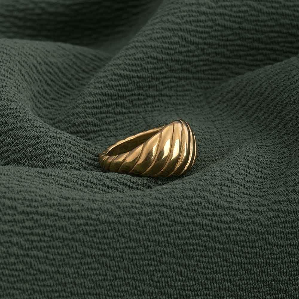 PALMONAS Croissant Dome Ring
