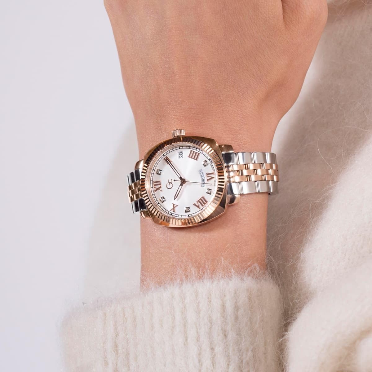 GC Analog White Dial Women's Watch-Z44003L1MF