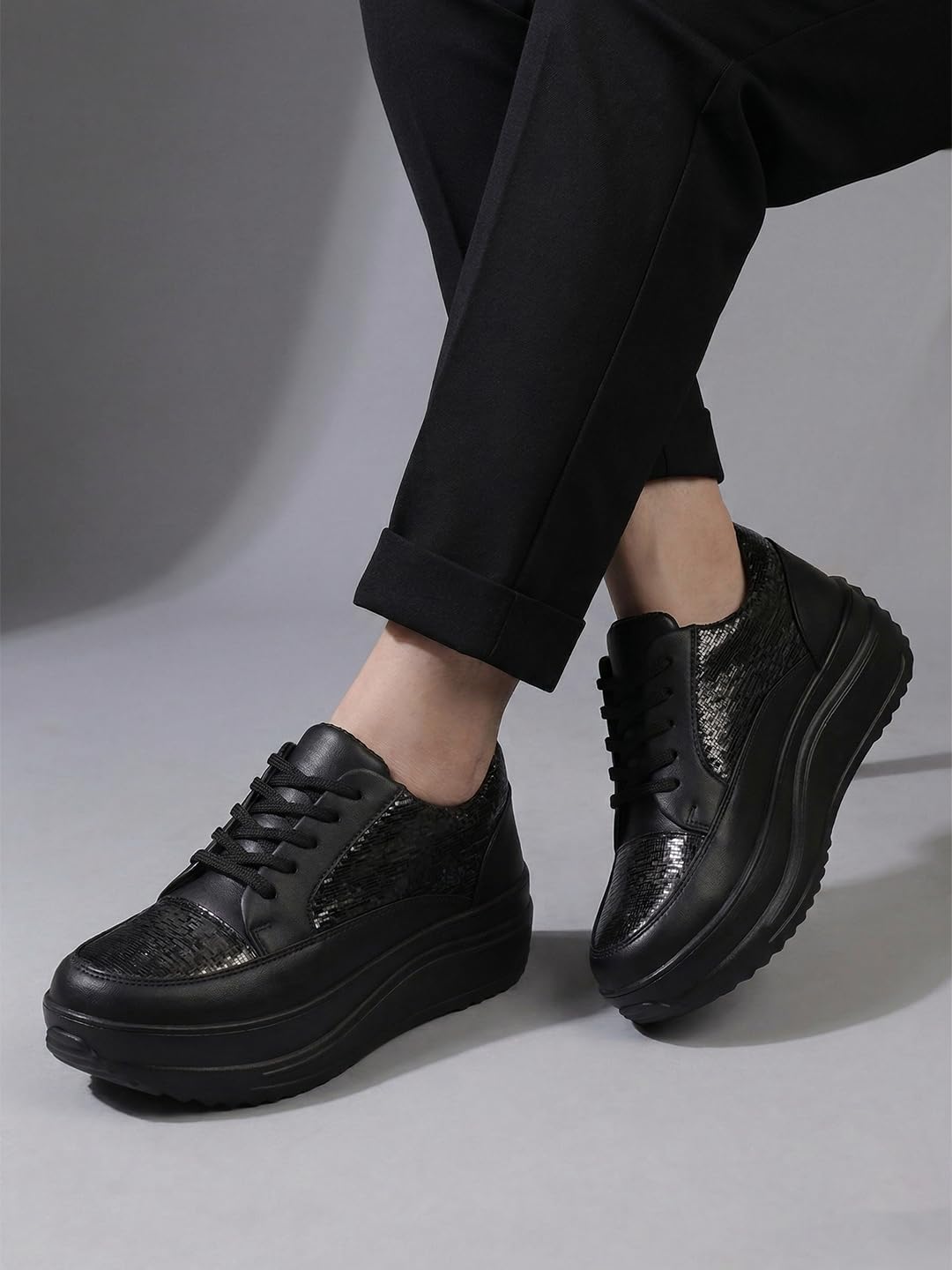 Vendoz Women Sneaker | Cushioned Insole for Comfort | Stylish Glittery Embellished Sneakers | Lightweight & Perfect for Casual Party Wedding Outfit for Girls Black