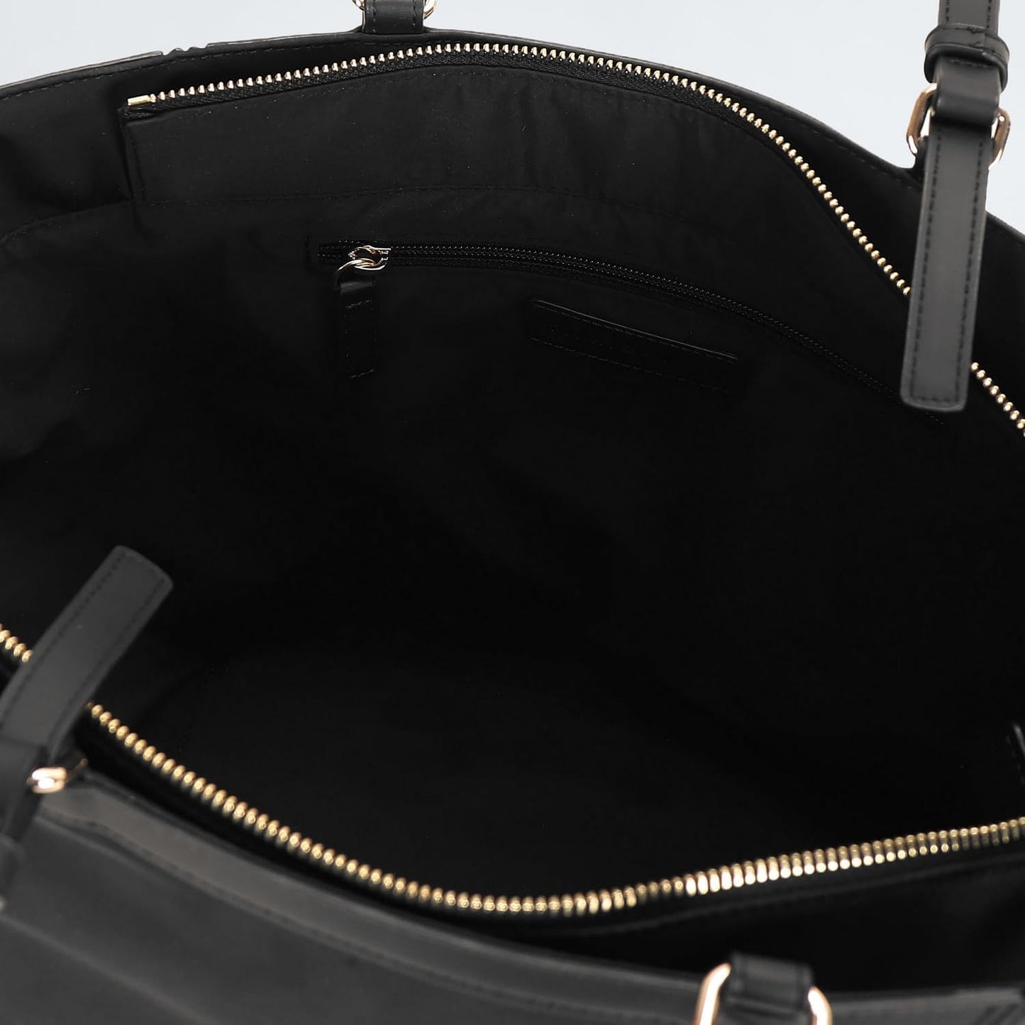 Tommy Hilfiger Nylon Black Solid Women Tote Bag (OS)