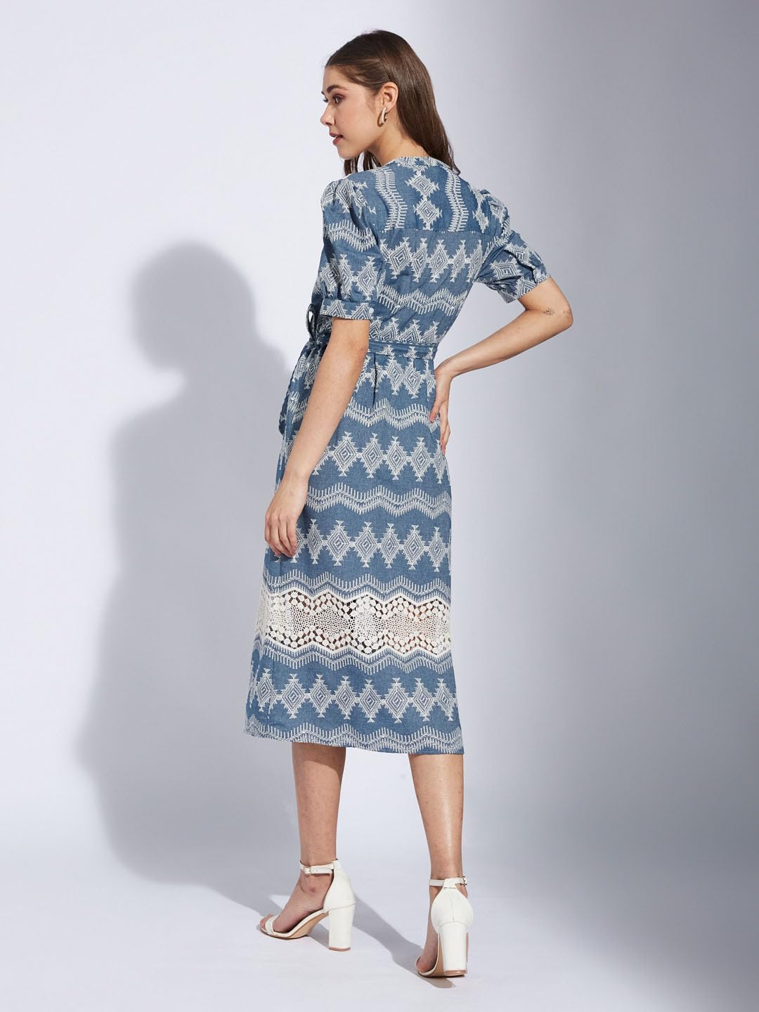 Latin Quarters Women Blue Collar Neck Half Sleeve Printed Shirt Dress_M