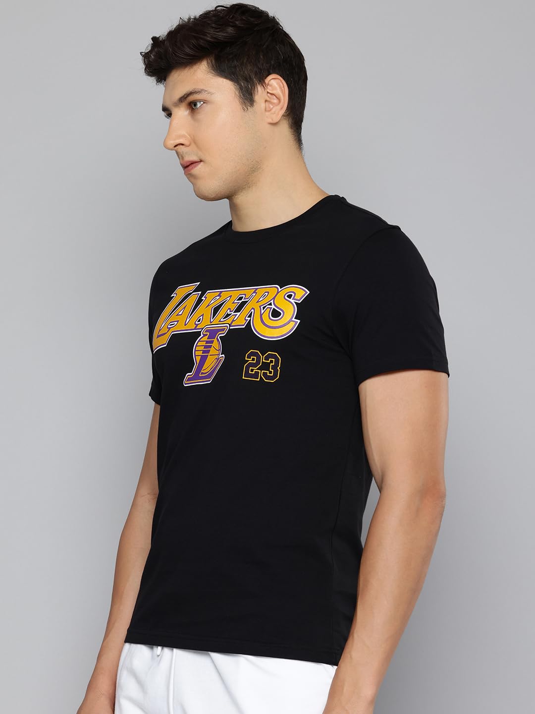 Shop The Arena: NBA: Lebron James Classic T-Shirt (BlackL)