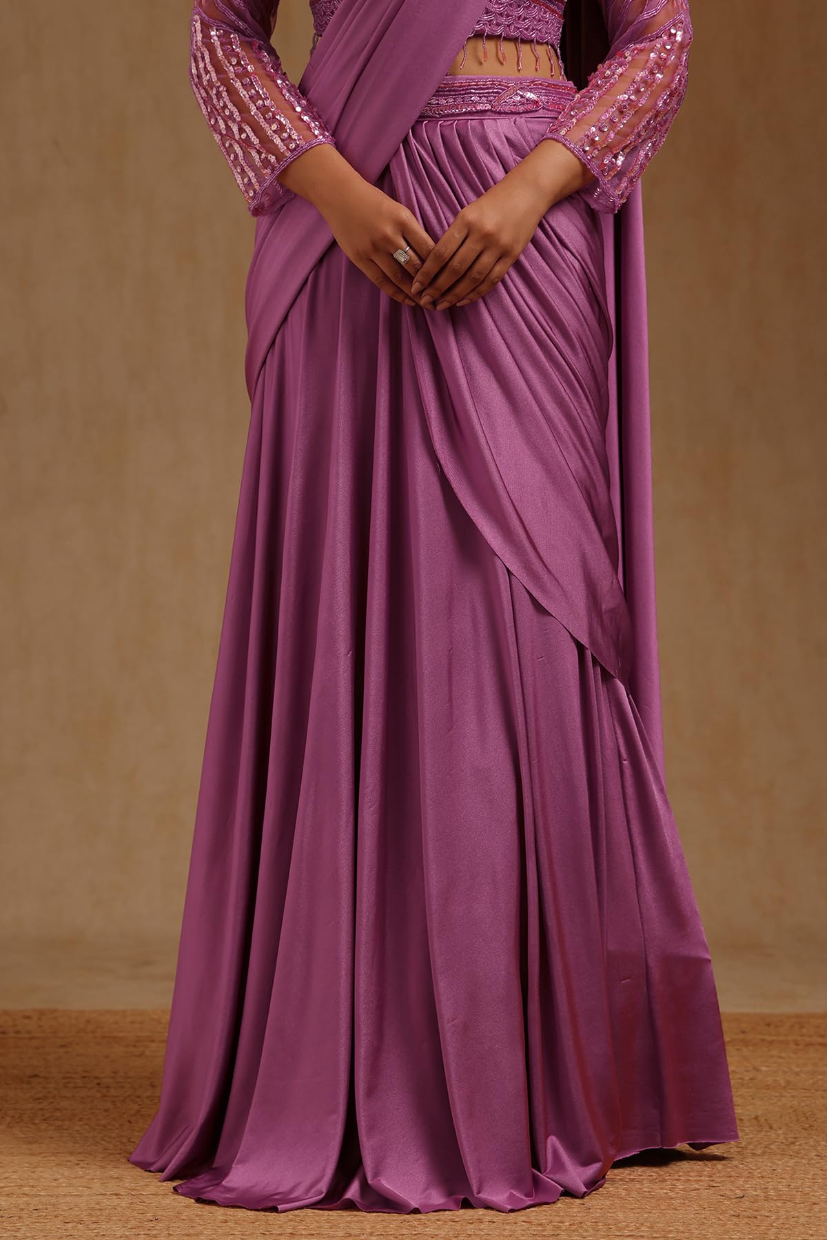 Soch Womens Onion Pink Spandex Solid Ready To Wear Saree