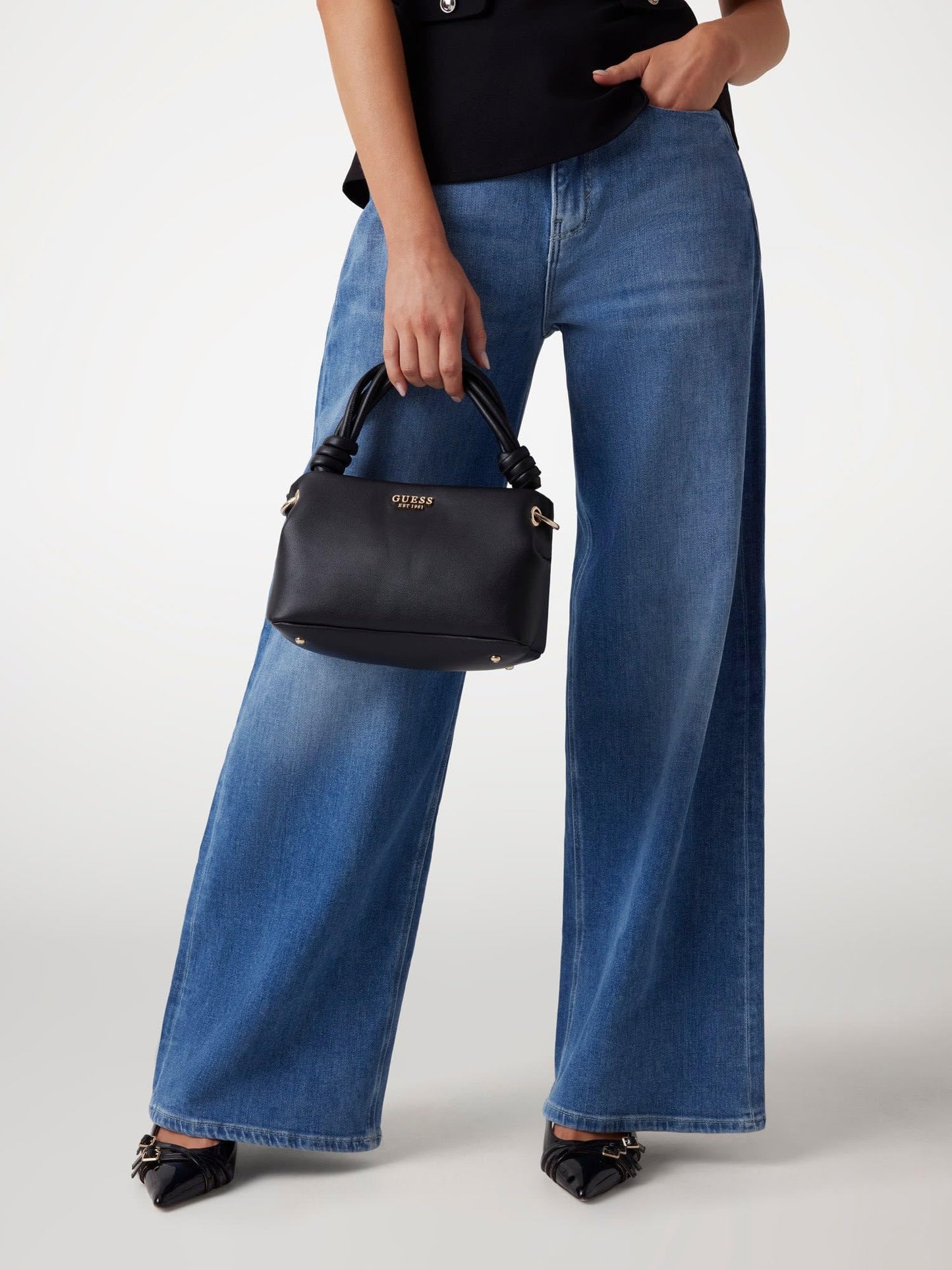 GUESS Women's Western (Black)