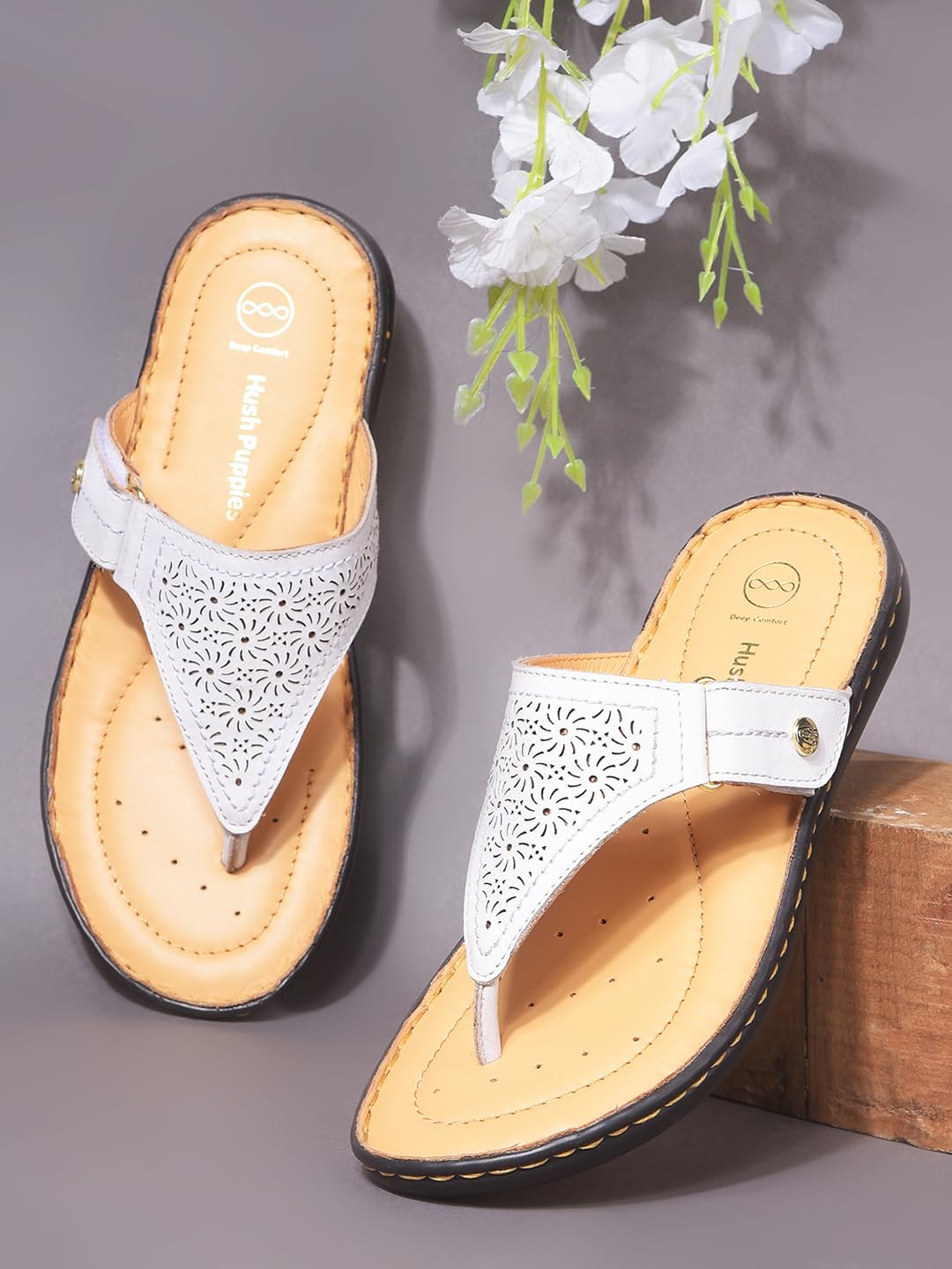 HUSH PUPPIES Women's Hilton Sandal Silver White (6 Uk)