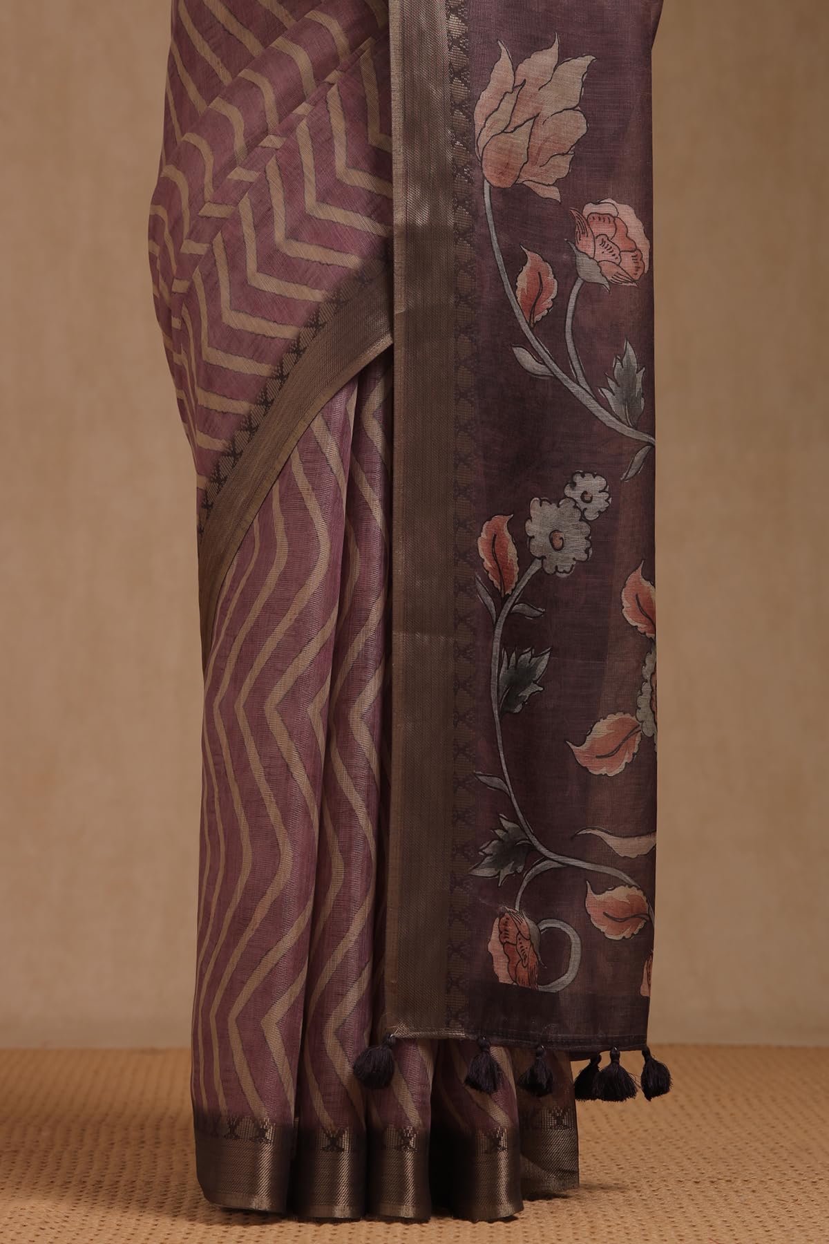 Soch Womens Purple Tissue Chevron Saree