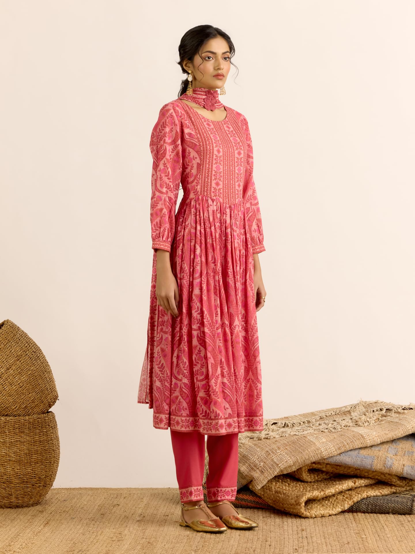 Aarke Ritu Kumar Bubblegum Pink Delilah Kurta With Pant And Dupatta