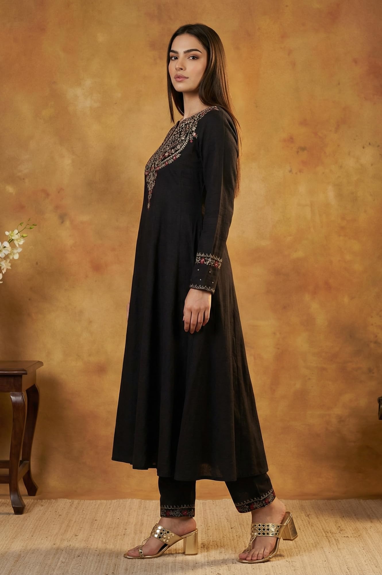 W for Woman Black Solid Rayon Blend Straight Kurta with Straight Pant and Shawl Set-(WS13323-224576-M)