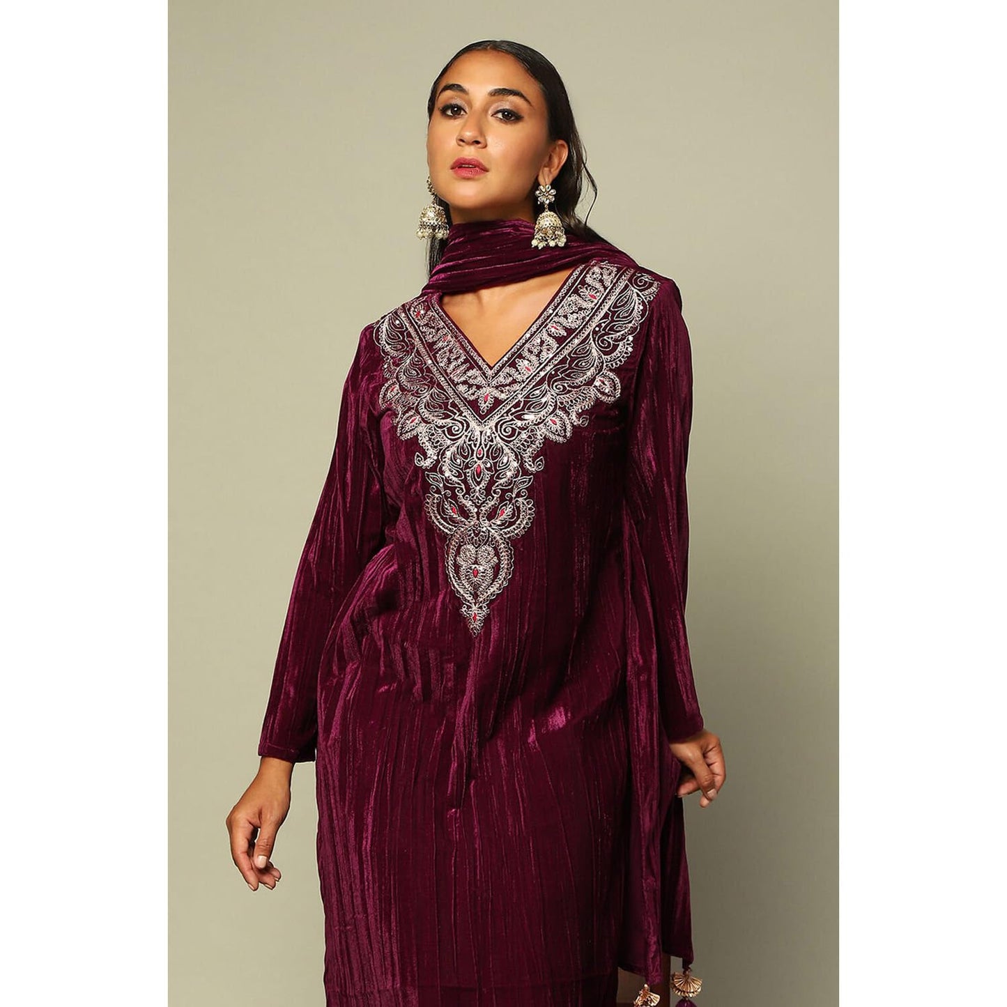 Rangriti Women's Poly Velvet Kurta Set (WNTRWR20385AW24WINE_Wine