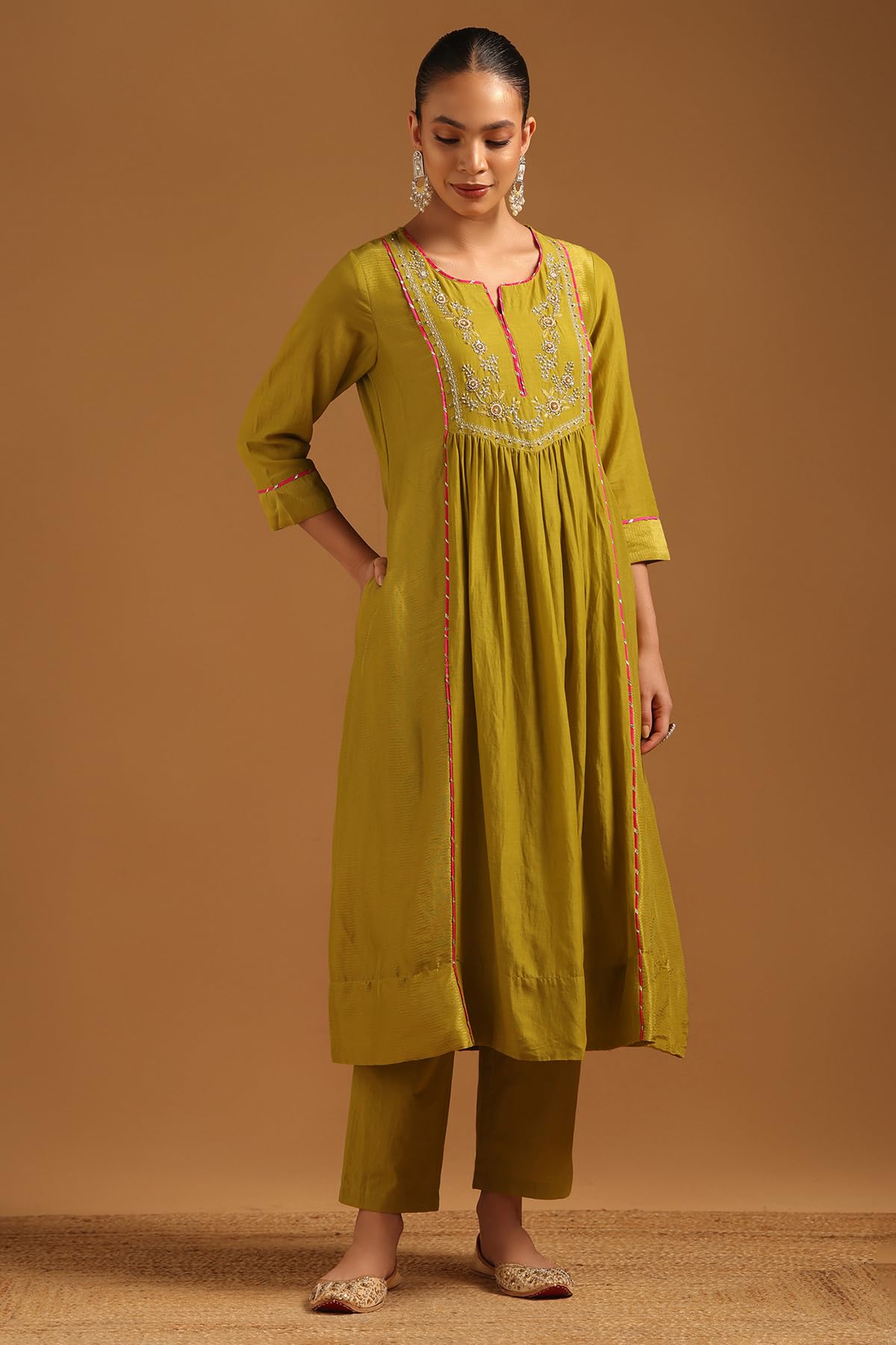 Soch Womens Light Green Mul Chanderi Floral Salwar Suit With Beads And Stones