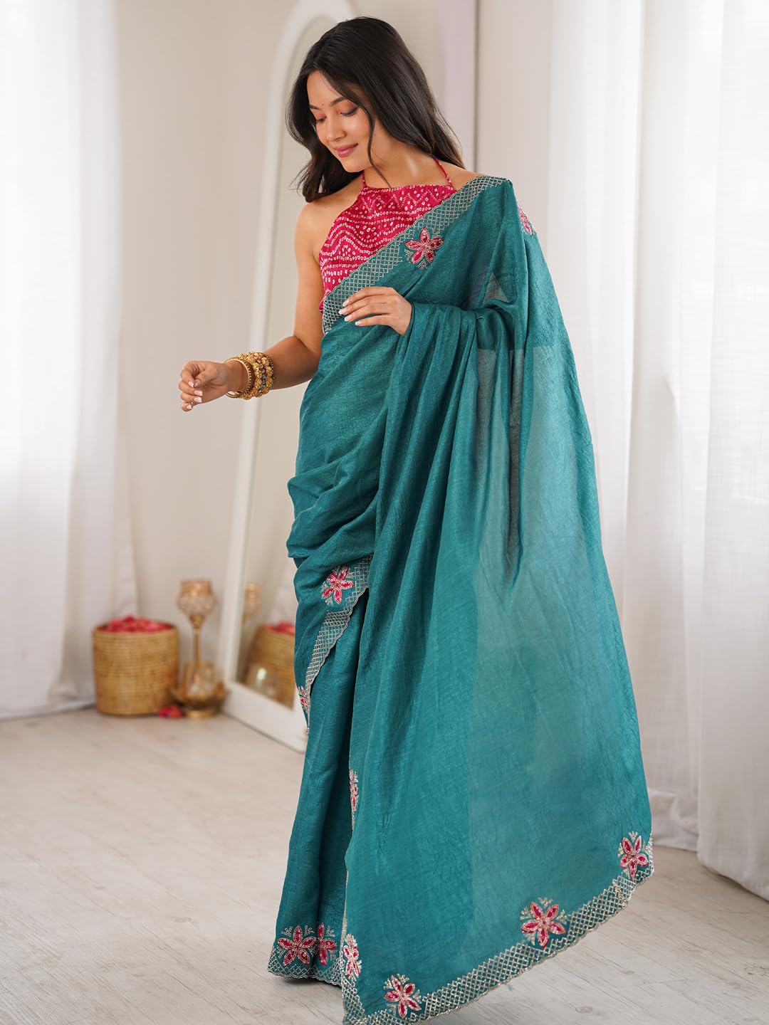AKHILAM Women's Teal green Vichitra Silk Scallop Border Stone Work Saree With Unstitched Blouse Piece | Saree for woman | Designer Saree for Women | Soft and Skin Friendly (CNDY2803_MT)