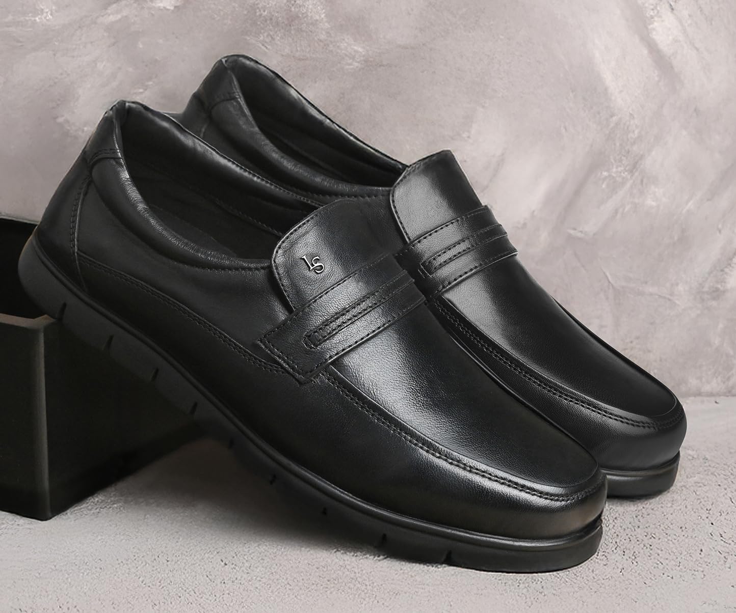 LOUIS STITCH Jet Black Leather Shoes for Men | Lightweight Men’s Formal Shoes | Comfortable Slip-On Moccasins | LSLXMCPL | UK-8
