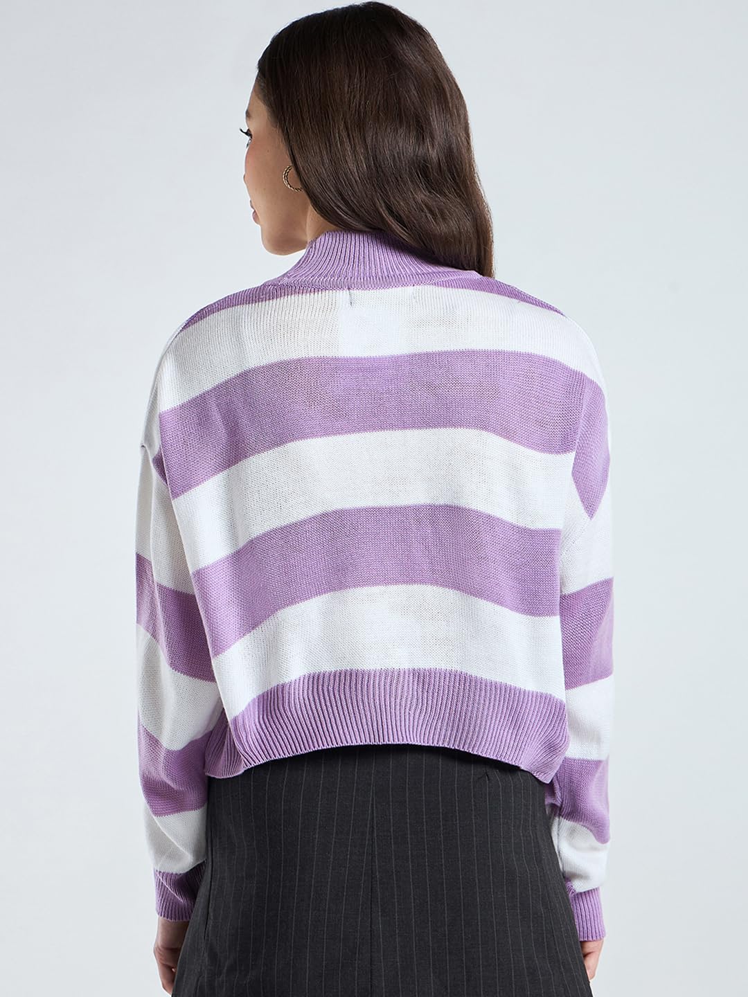 Bewakoof Women's Striped Oversized Fit Full Sleeve Round Neck Acrylic Sweater_680214_White_M