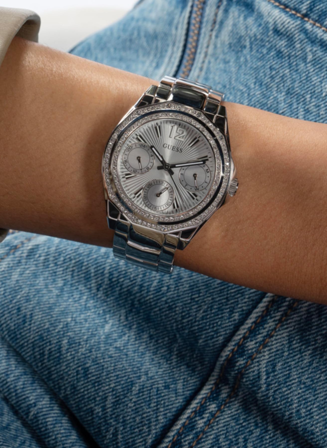 GUESS Ritzy Women's Stainless Steel Watch, Silver, bracelet