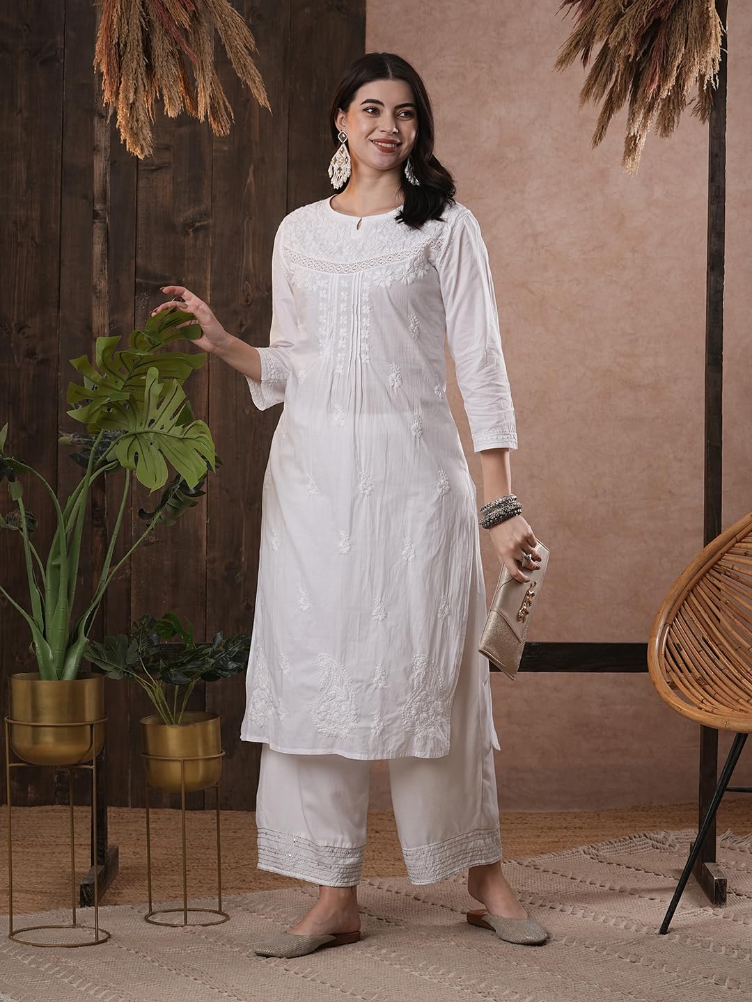 Ada Lucknow Chikankari Cotton Regular Fit Kurta for Women Hand Embroidered Tunic Kurti A332395 White (Large)