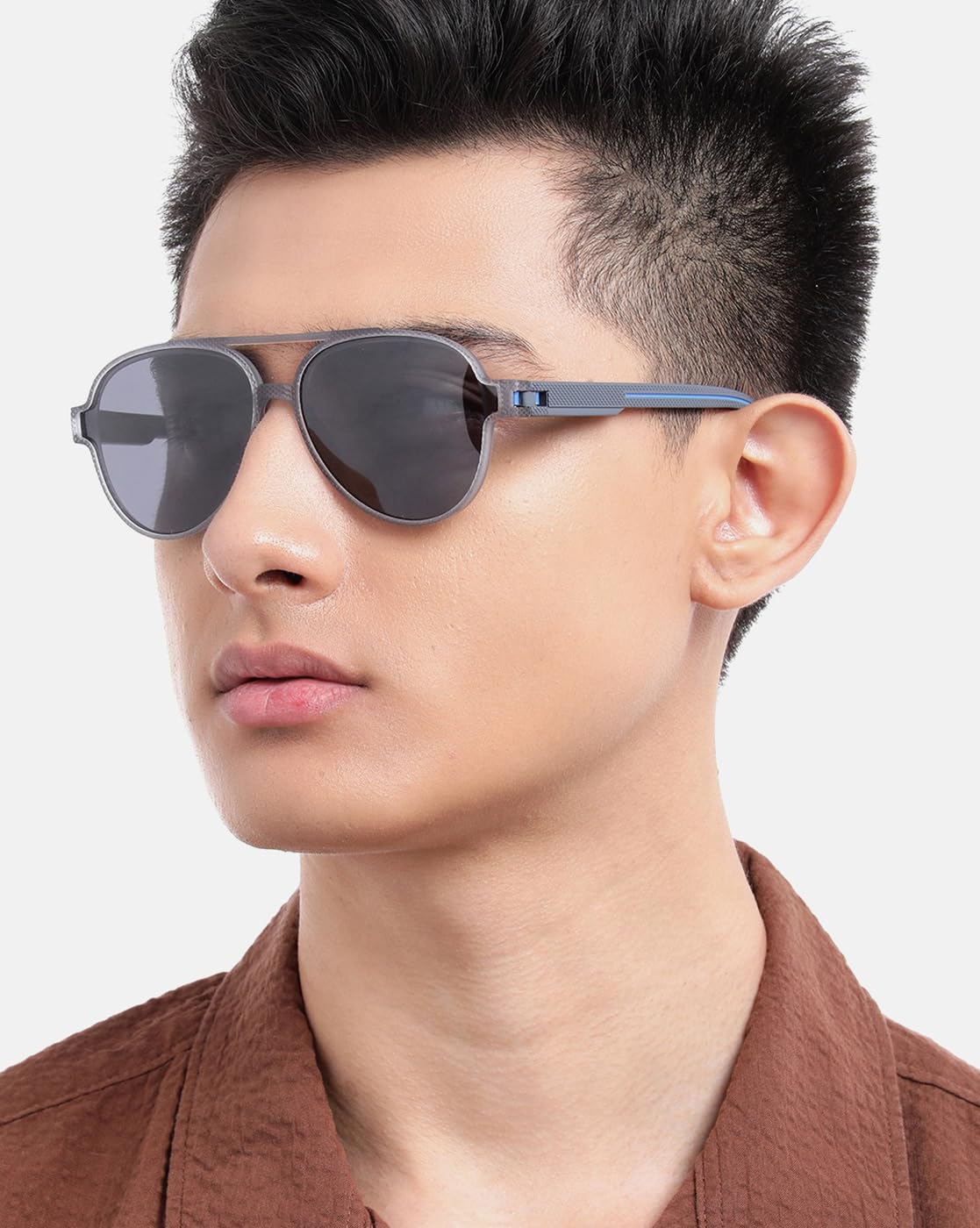 Carlton London Grey Toned with Blue Polarised Lens Aviator Sunglass for men