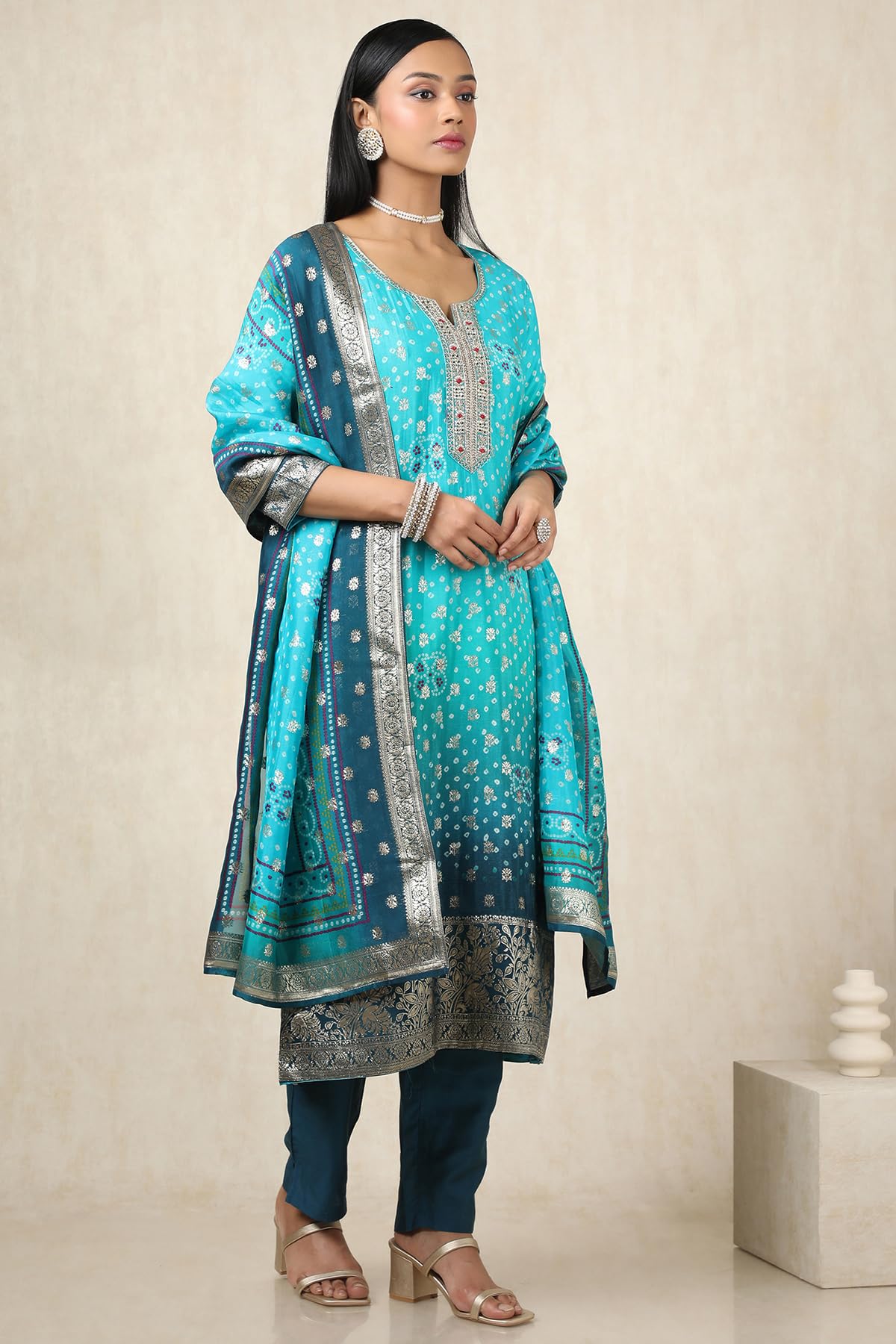 Soch Womens Turquoise Blue Brocade Bandhani Chudidar Set With Zari