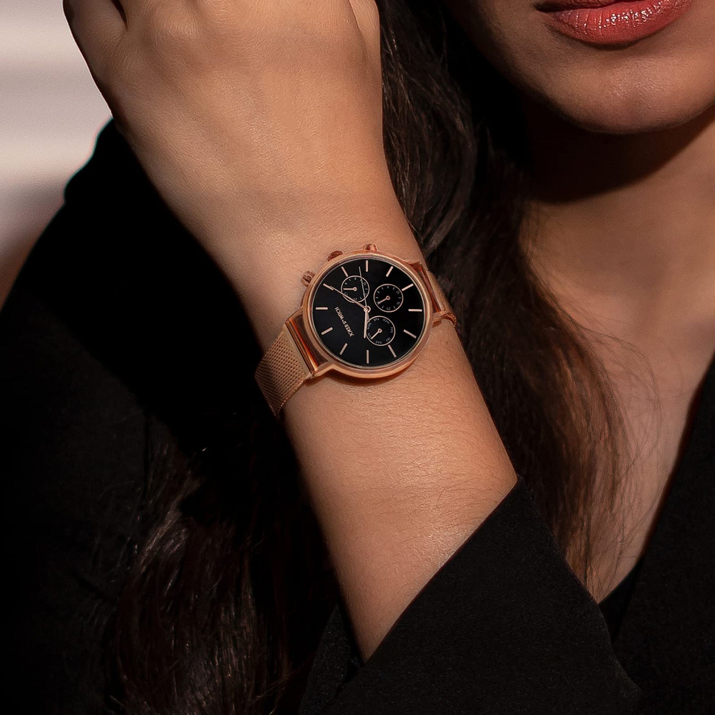 Joker & Witch Women Moscow 38mm Black Dial 16mm Rose Gold Steel Mesh Watch