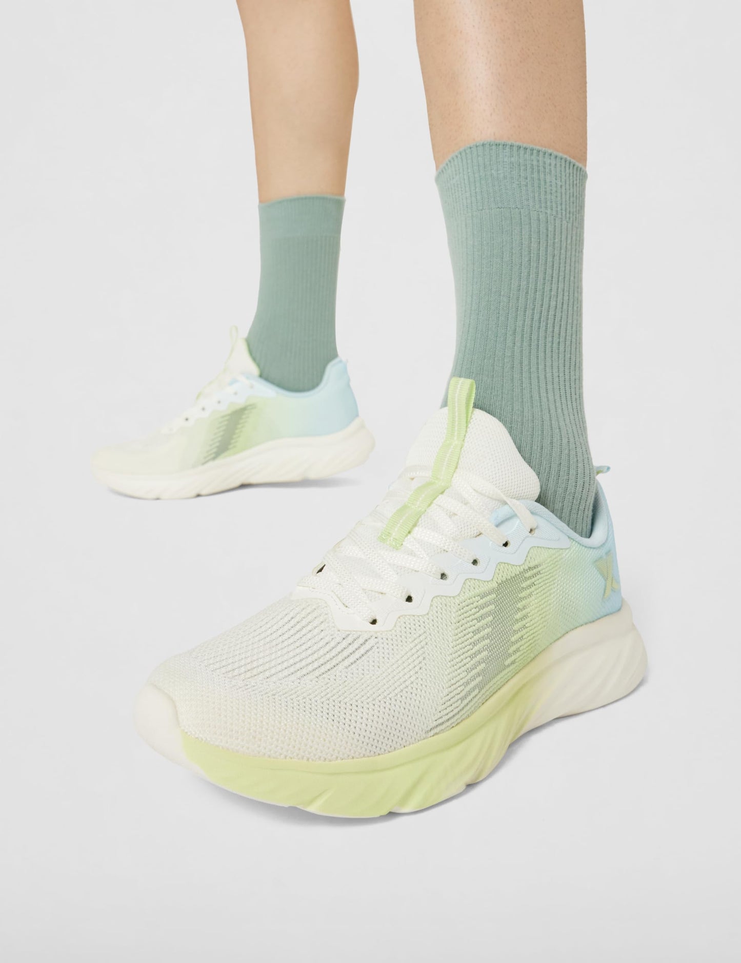XTEP Comfort Running Shoe