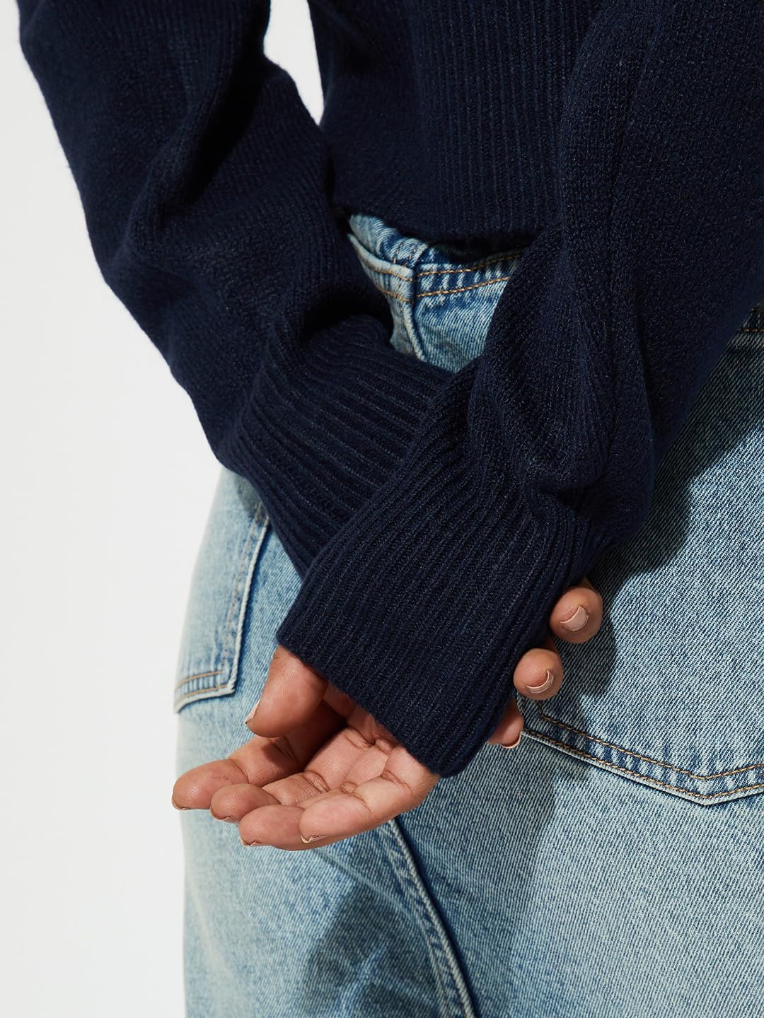 Max Alaya F x URB_N Knit Crop Sweater (Blue_M)