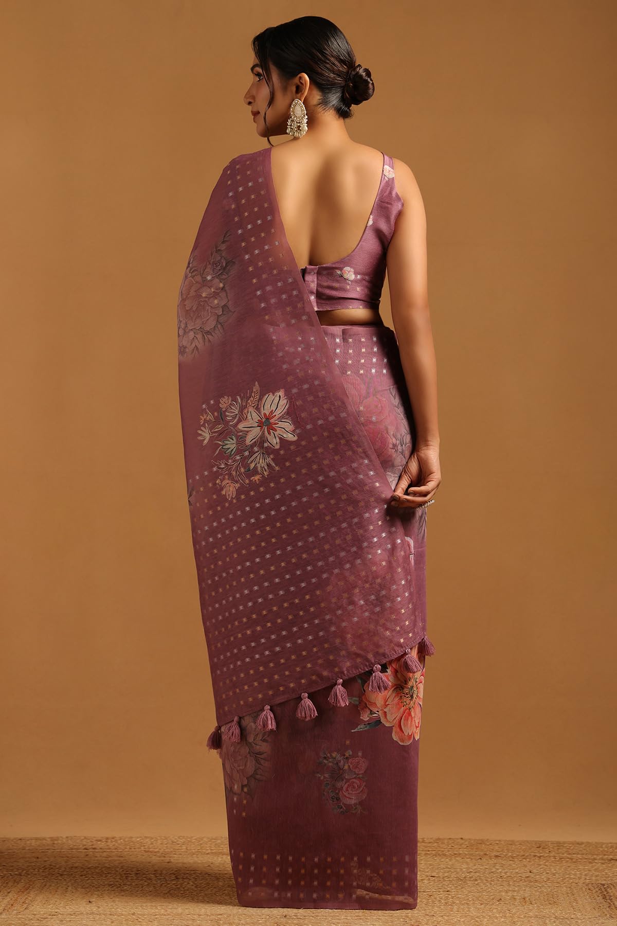 Soch Womens Lavender Linen Floral Saree With Zari Woven