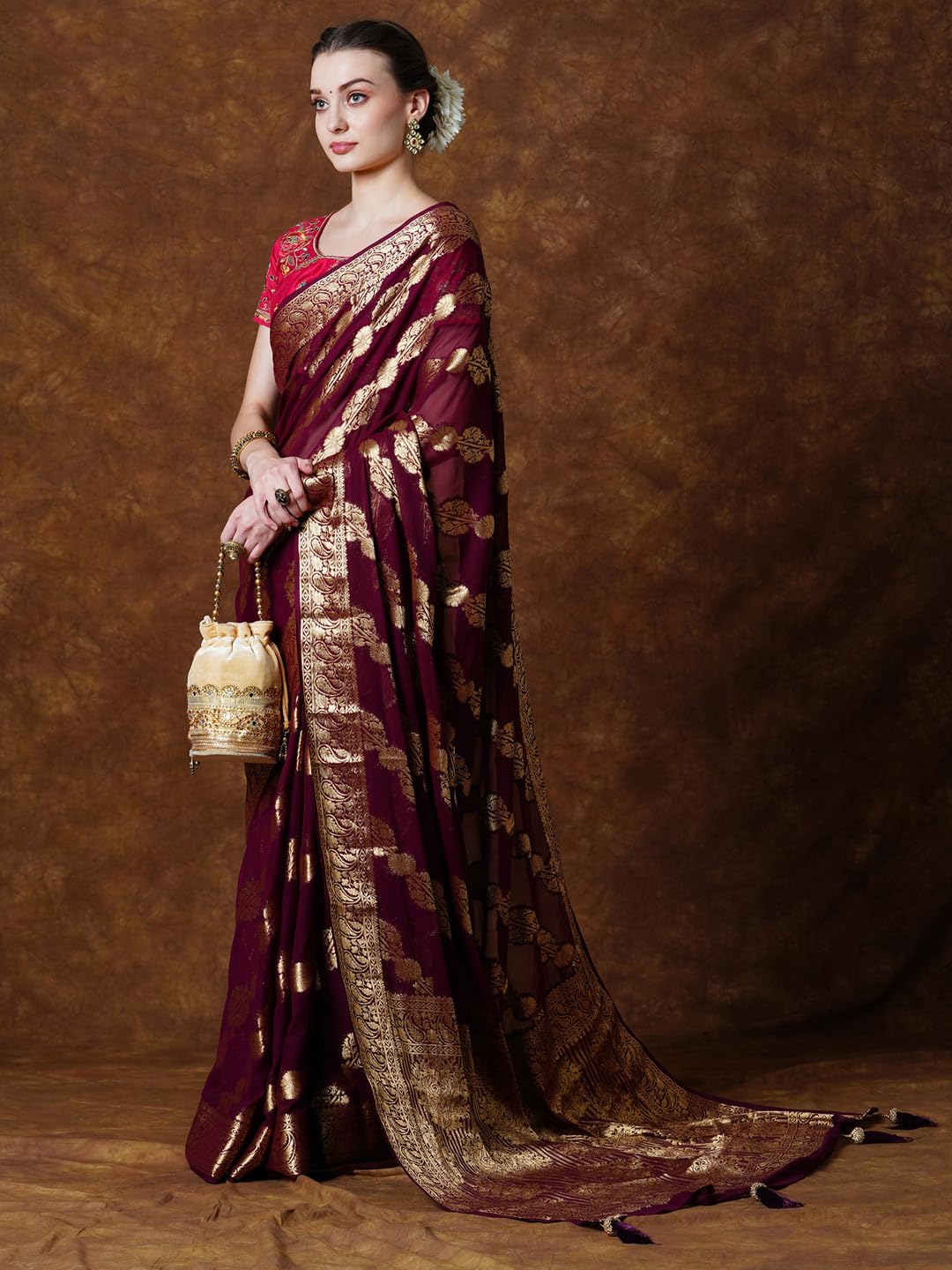 AKHILAM Women's Burgundy Georgette Zari Woven Design Saree with Unstitched Blouse Piece (YARYAPRM110_HS)