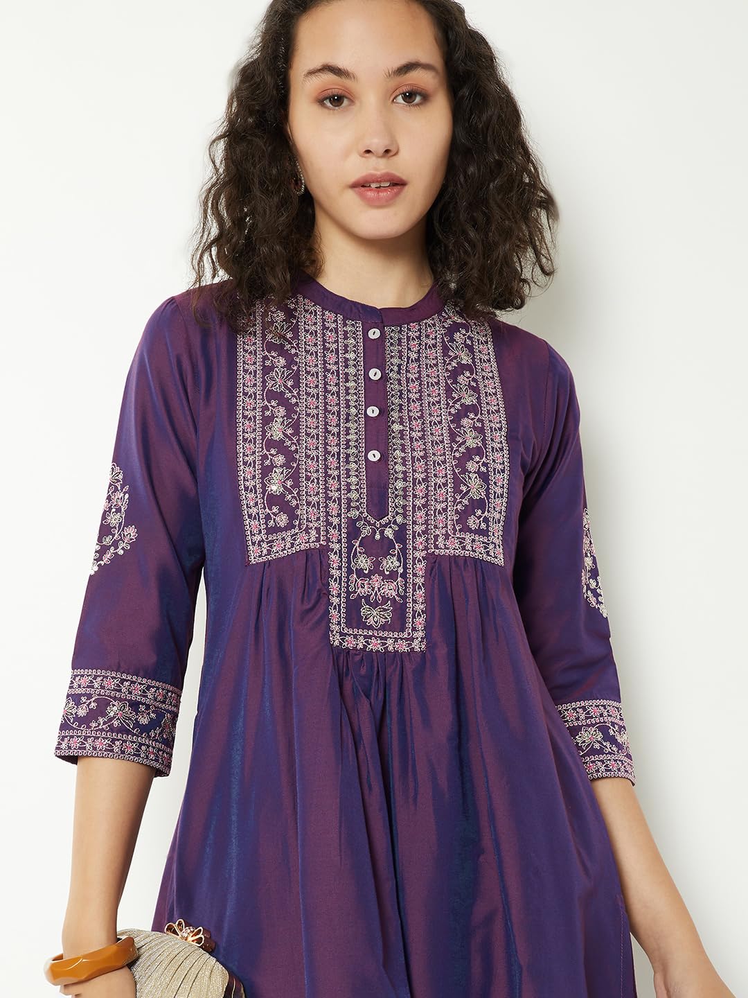 Max Women Embroidered Straight Kurta Set (Purple_L)