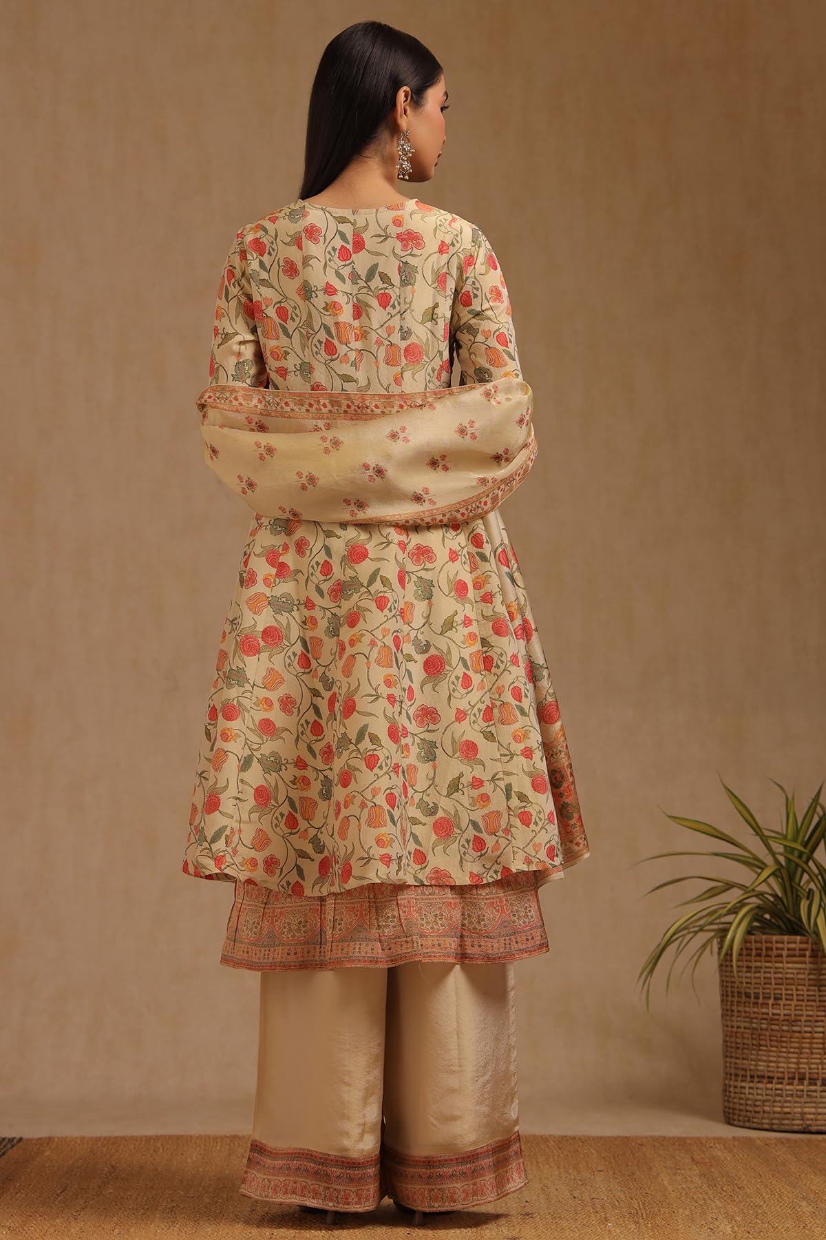 Soch Womens Tissue Floral Print Suit Set With Zari