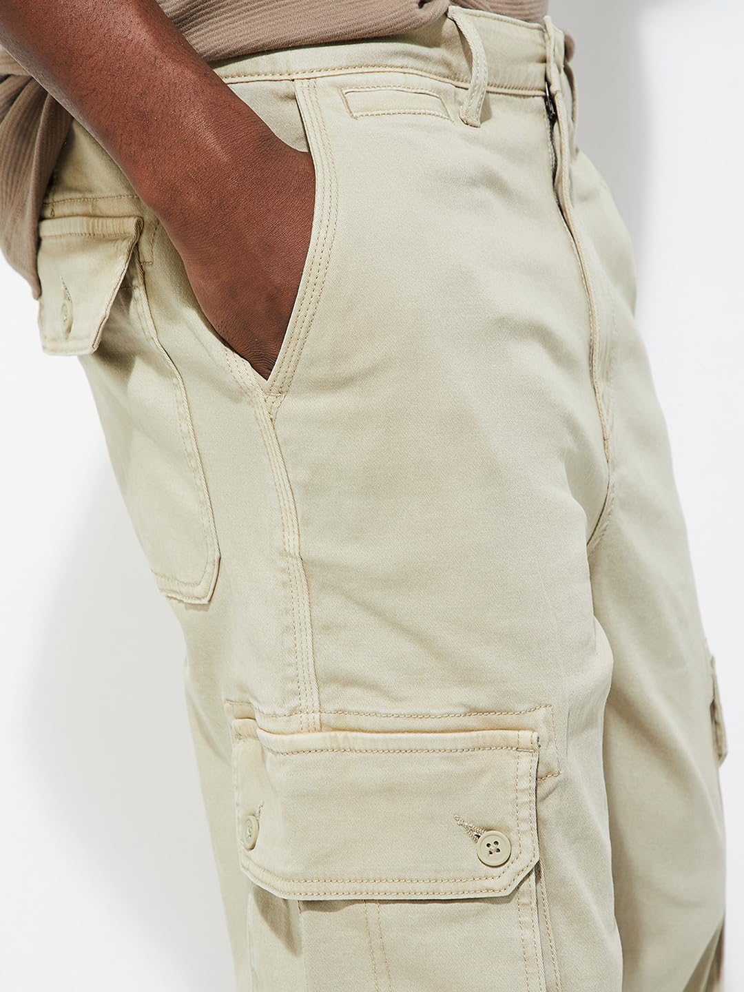 Max URB_N Men Relaxed Fit Cargo Trousers (Khaki_30)