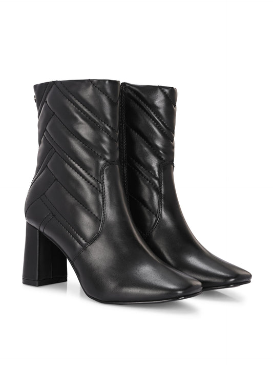 Delize Black Women high heeled T-point toe derby boots 65100-37