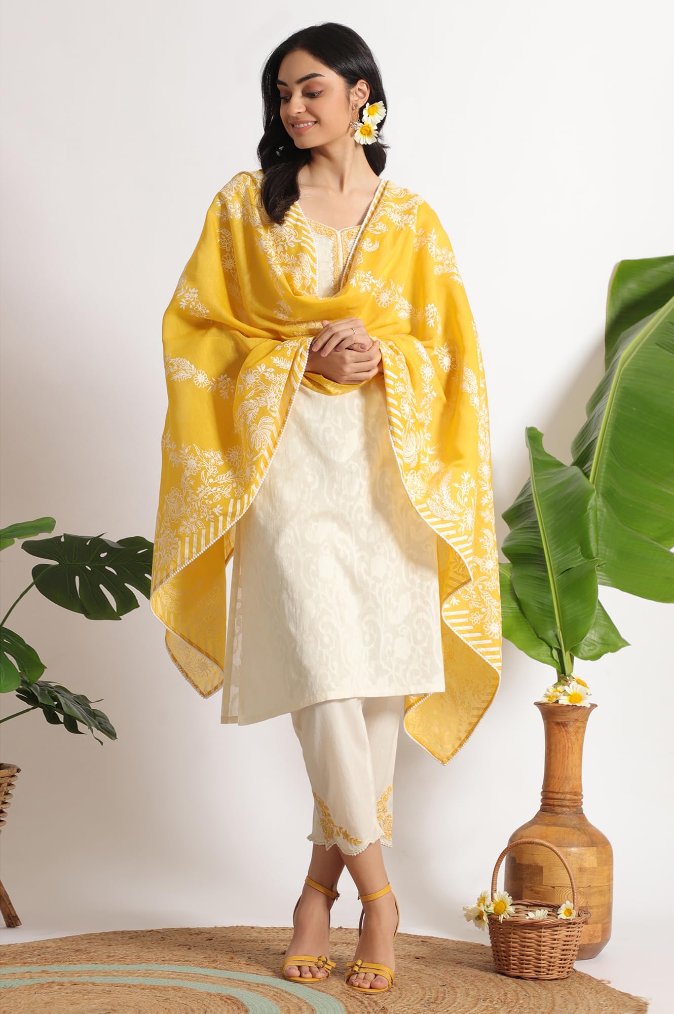 W for Woman White Embroidered Jacquard Straight Kurta, Pants and Dupatta Set (Size: XS)-WS12365-223273