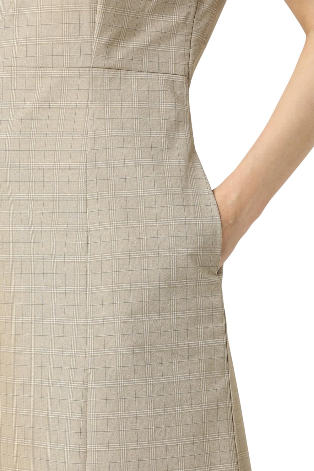 Van Heusen Women's Polyester Blend Modern Knee-Length Dress