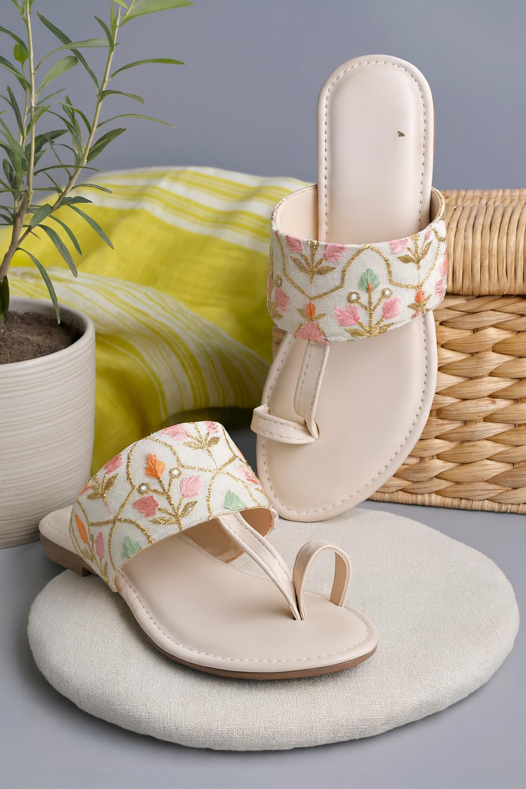 GLEMATOZ Women's Cream Ethnic Flats ?Traditional Slip-On Kolhapuri Style Sandals ||with Detailing for Festive & Wedding Footwear Toe Ring Sandals EU36