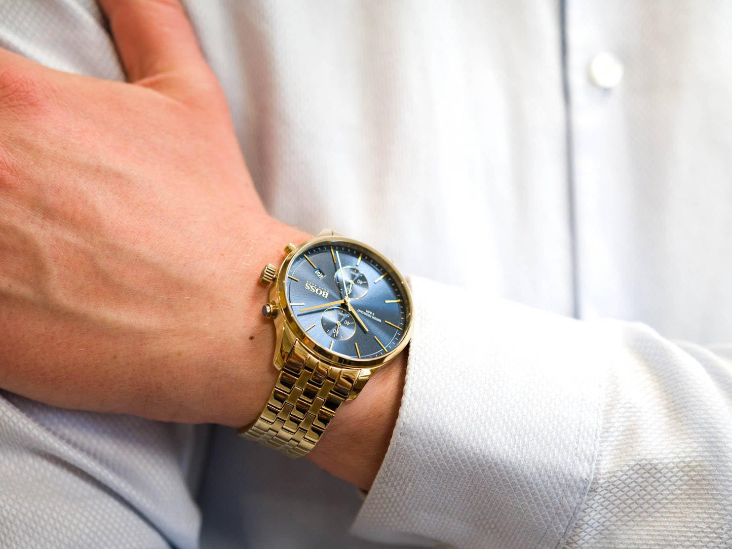 Hugo Boss Classic Analog Blue Dial Men's Watch-1513841