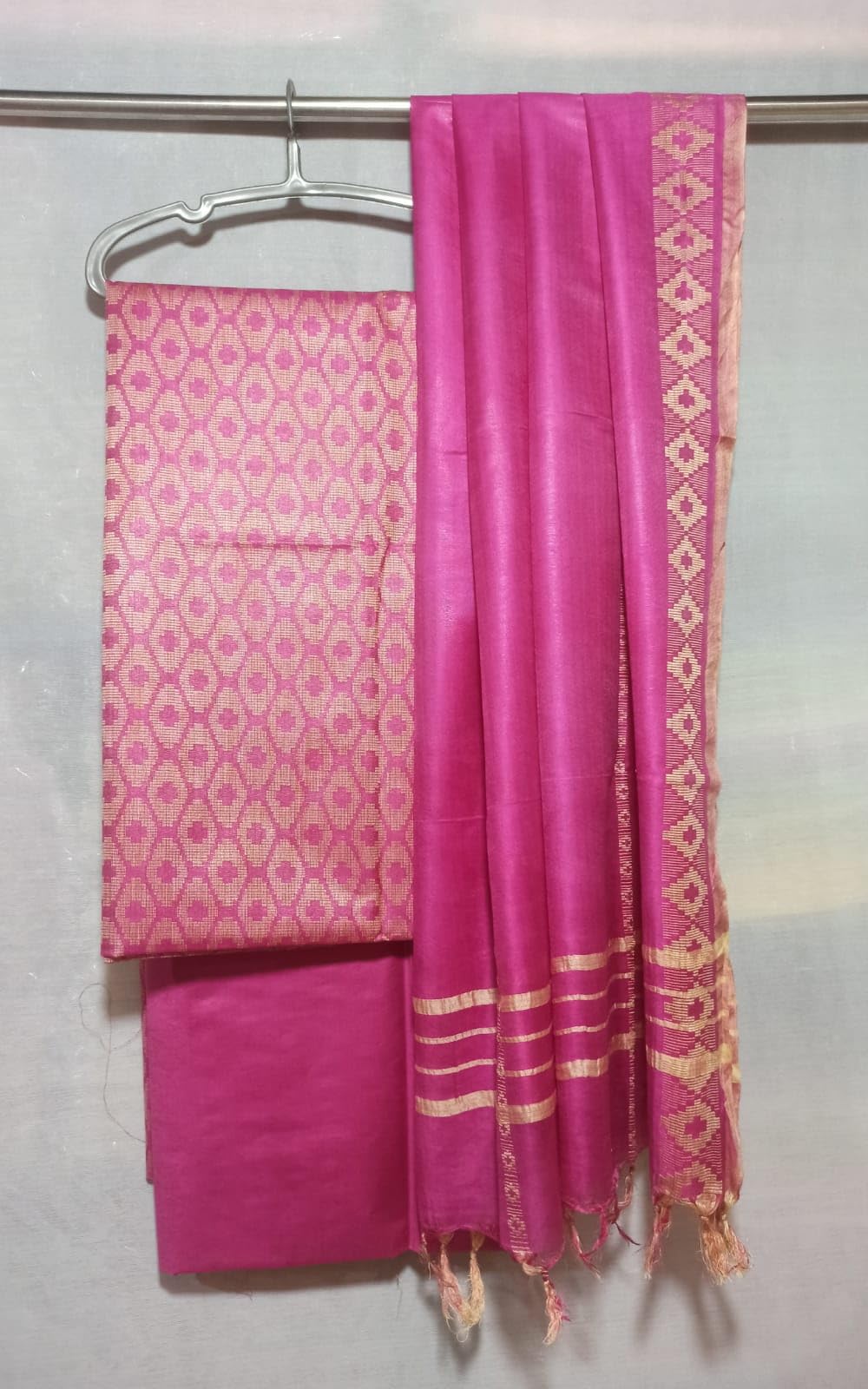 ZERATEX Women's Cotton Silk Handloom Weaving Unstitched Salwar Suit Dress Material With Dupatta (Pink pink)