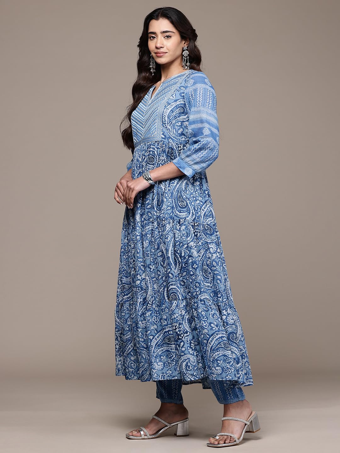 Aarke Ritu Kumar Blue Pashmina Round Neck Kurta With Pant And Dupatta