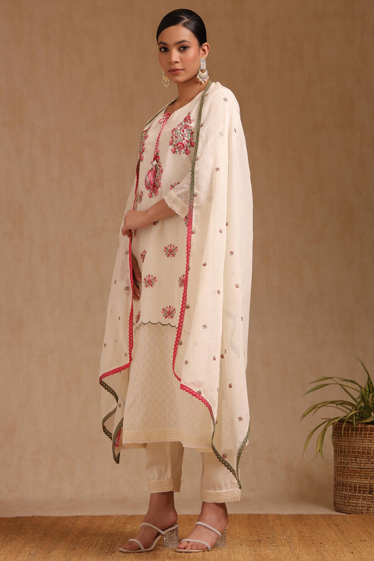 Soch Womens Off White Cotton Floral Print Suit Set With Thread Work