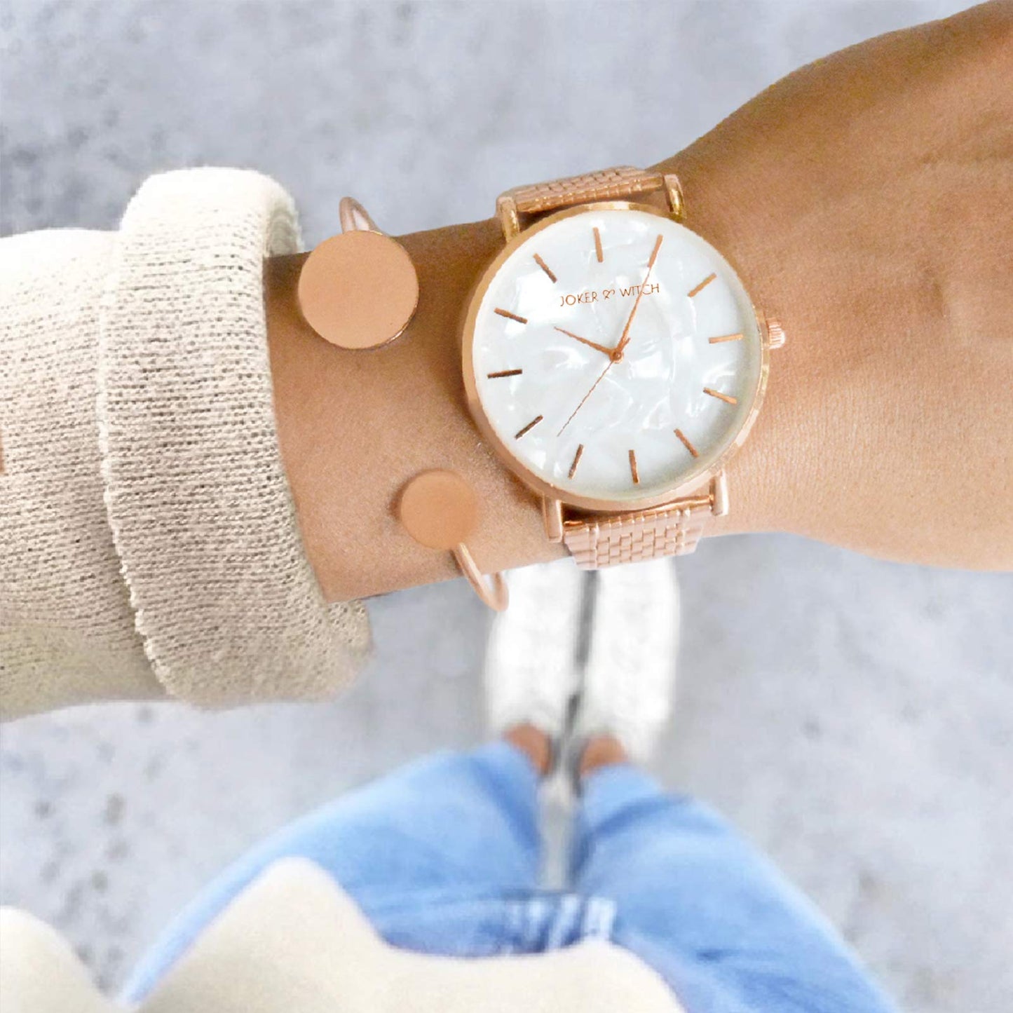 Joker & Witch Stainless Steel Women Aria Rosegold White Dial Analog Watch Bracelet Set, Gold Band