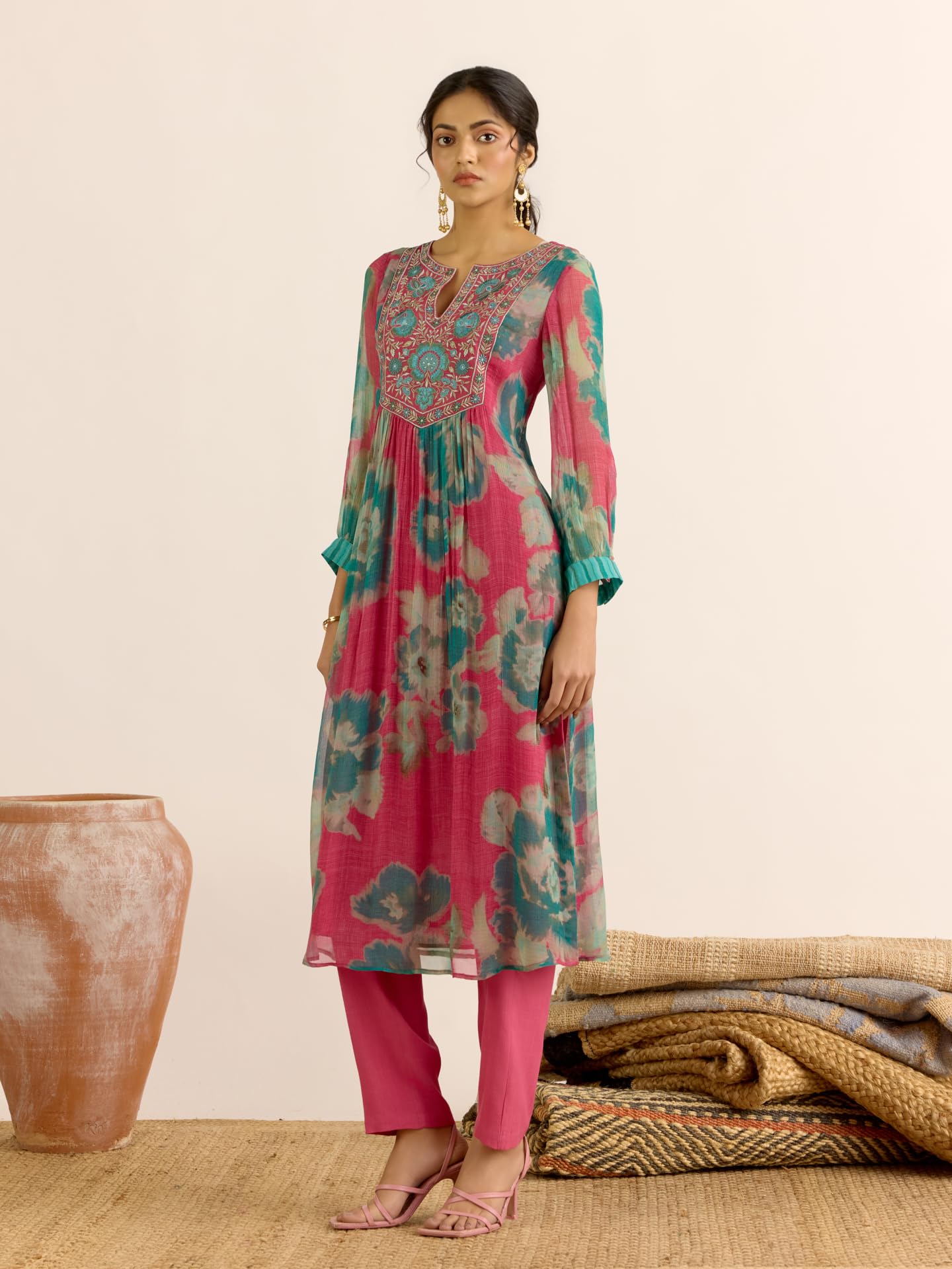 Aarke Ritu Kumar Pink Dreamcatcher Kurta With Pant And Dupatta