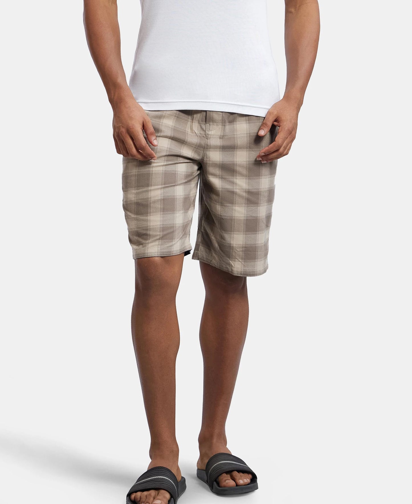 Jockey US88 Men's Super Combed Mercerized Cotton Woven Fabric Regular Fit Printed Bermuda with Side Pockets (Colors & Prints May Vary) (Pack of 2)